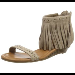 Minnetonka Fringe Sandals